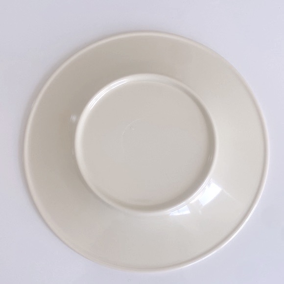 Noah’s Ark Cookie cutter set with metal tin, recipe book and plate - Picture 8 of 10